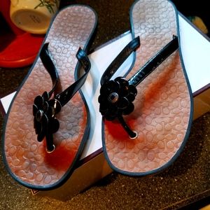 Coach Lindy woman's size 7 black flip flops